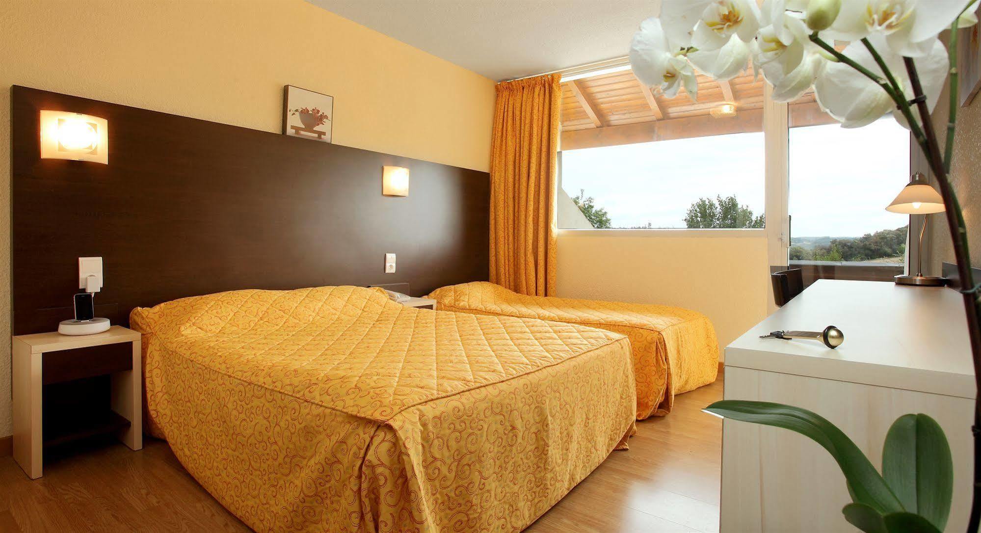 Hotel Le Clos Roussillon Pres De Sarlat Vitrac  Buitenkant foto